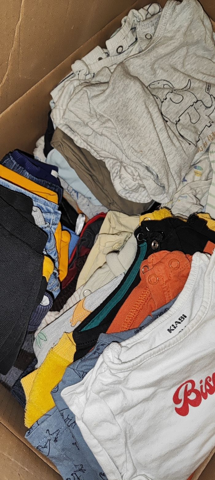 Lot de vêtements bébé garçon - photo numéro 2