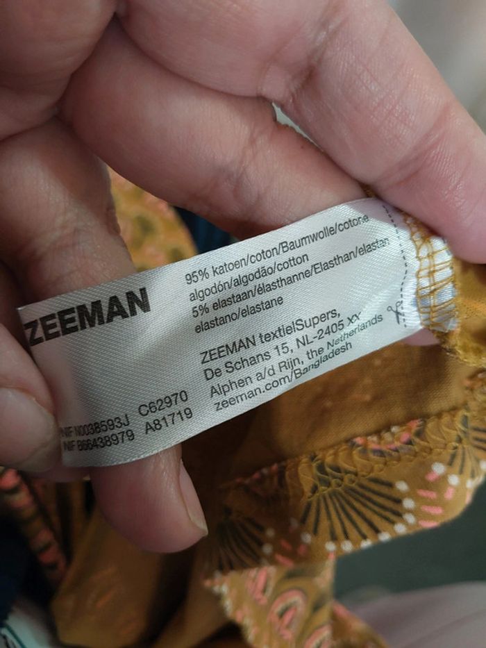 Robe Zeeman moutarde à fleurs – manches longues – 8 ans - photo numéro 5