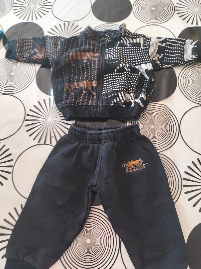 Vêtements 6 mois garçon - photo numéro 2