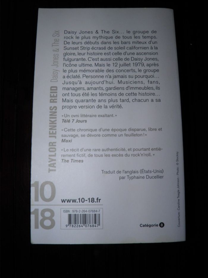 Roman Daisy Jones & The Six (Taylor Jenkins Reid) TBE - photo numéro 2