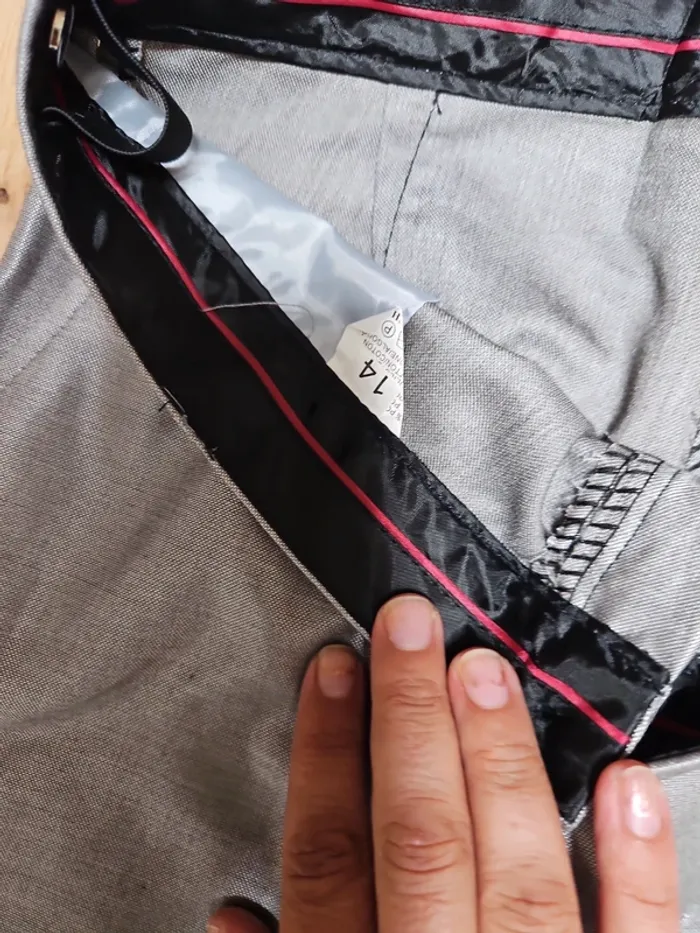 Pantalon de costume 14 ans - photo numéro 2