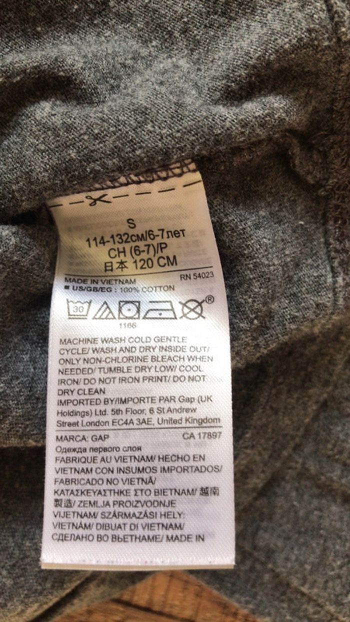 Teeshirt gap gris ballon - photo numéro 3