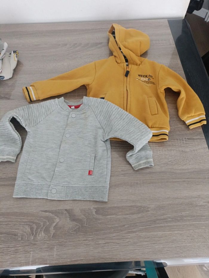 Lot de vêtements 2 ans - photo numéro 4