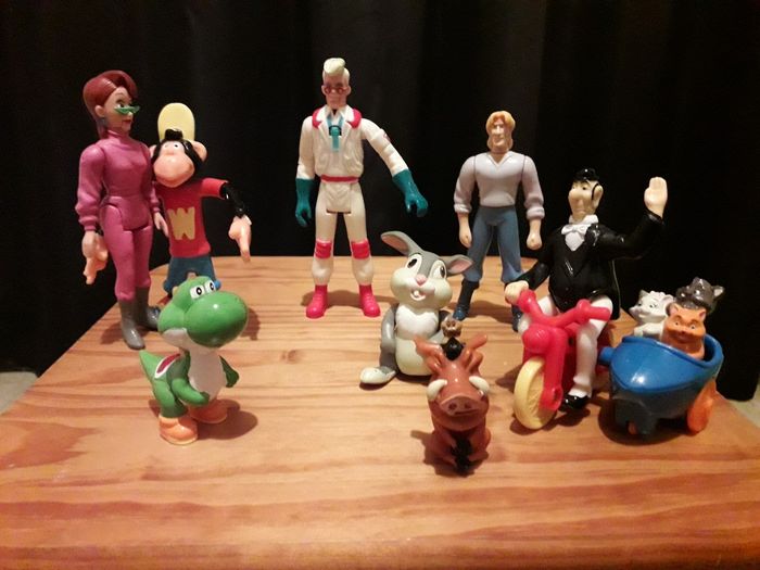 Lot de figurines vintage des années 80 - 90 : SOS Fantômes Ghostbusters Yoshi ( Mario Bros ), Disney , Waïkiki - photo numéro 2