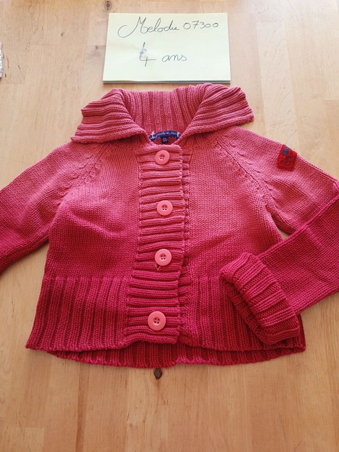 Gilet rouge 4ans