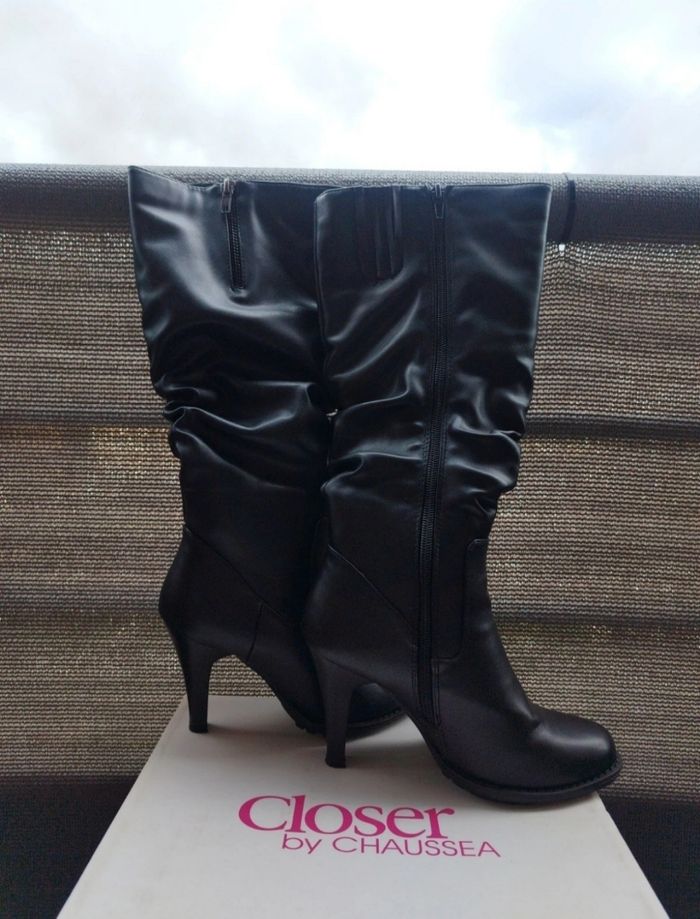 Cuissarde à talon noir - photo numéro 3