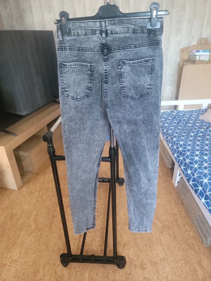 Jeans 👖 - photo numéro 2