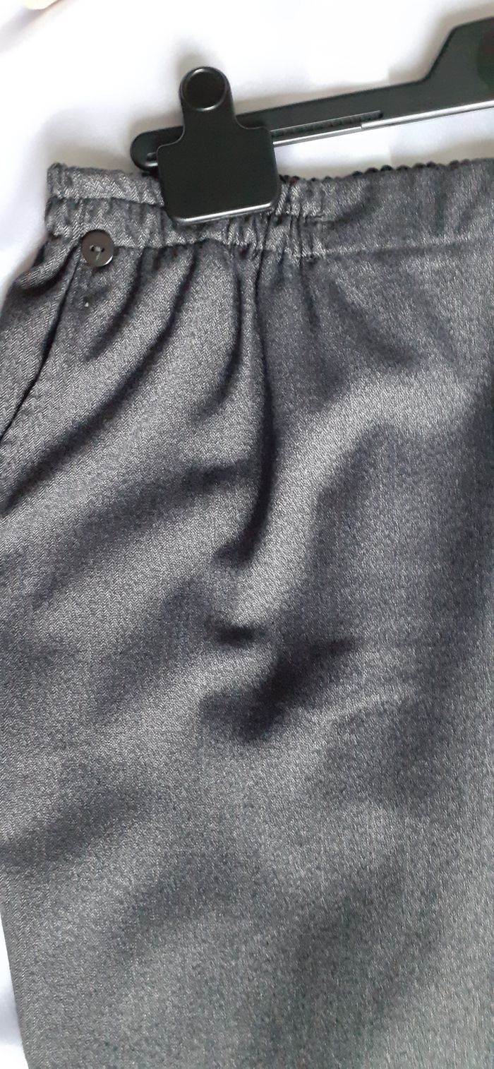 Pantalon femme taille 46-48 - photo numéro 3