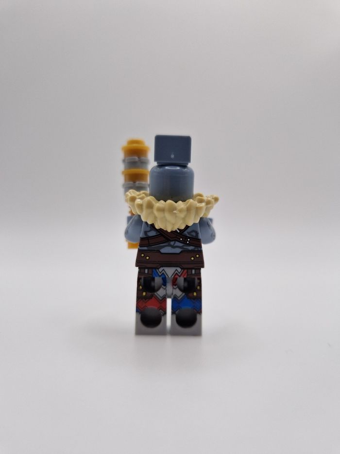 Figurine type lego Korg Marvel - photo numéro 3