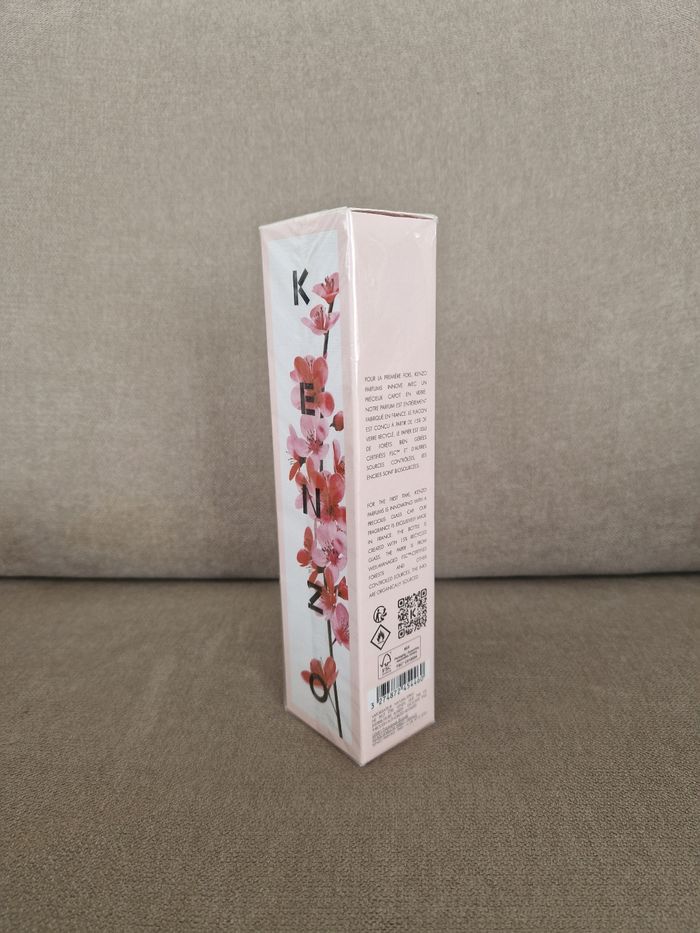 Parfum Ikebana, Kenzo - photo numéro 6