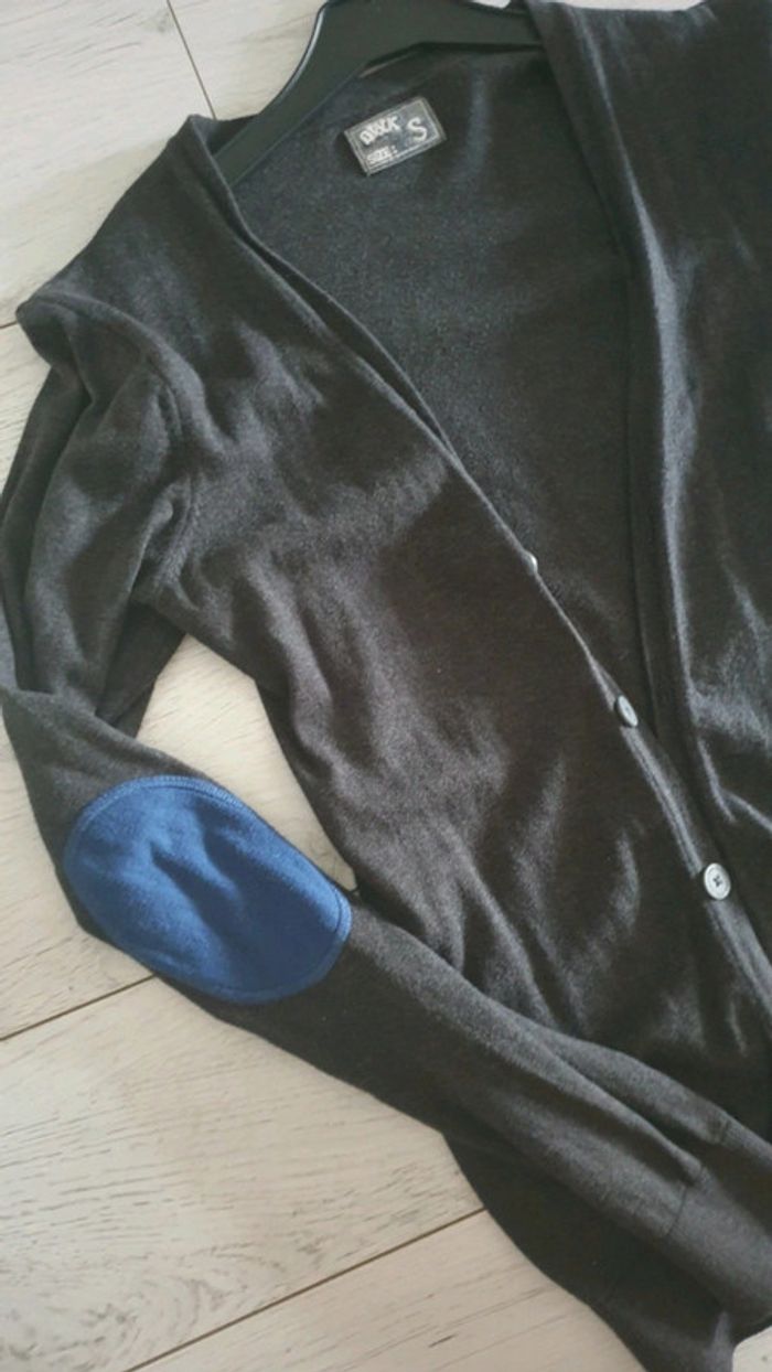 Gilet gris foncé - photo numéro 3