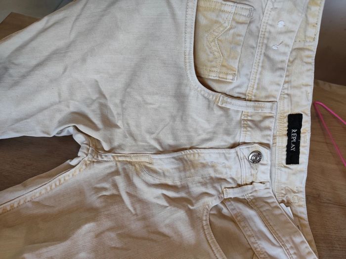 Jean délavé jaune beige - photo numéro 7