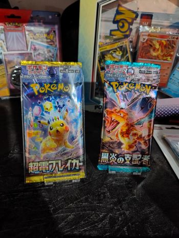 Booster Pokémon Japonais ev8 et ev3 Japonais.