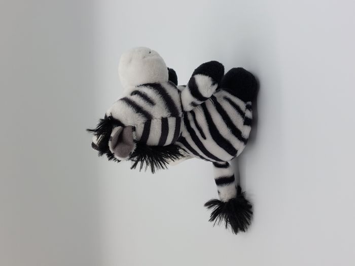 Petite peluche doudou zèbre SAS ROLDAN blanc noir gris 14 cm assis yeux durs - photo numéro 4
