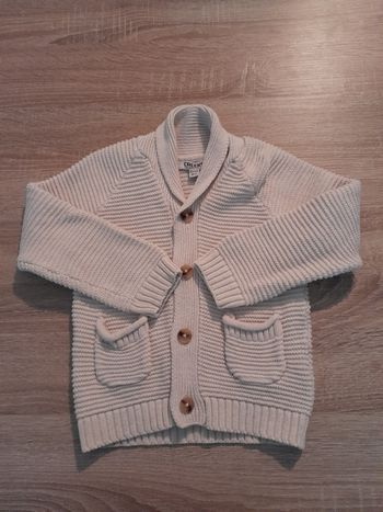 Gilet cotelé 24mois