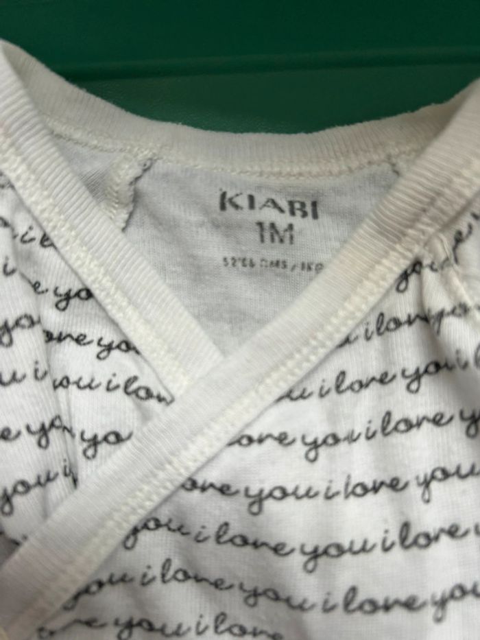 Lot de 5 bodys manches longues kiabi , 1 mois - photo numéro 16