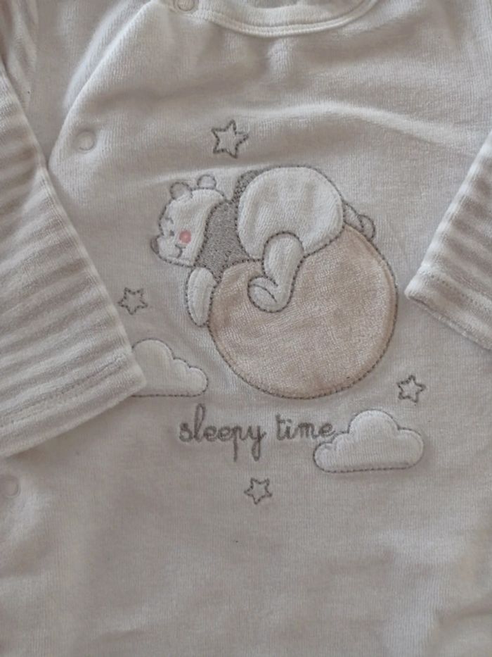 Pyjama - photo numéro 2