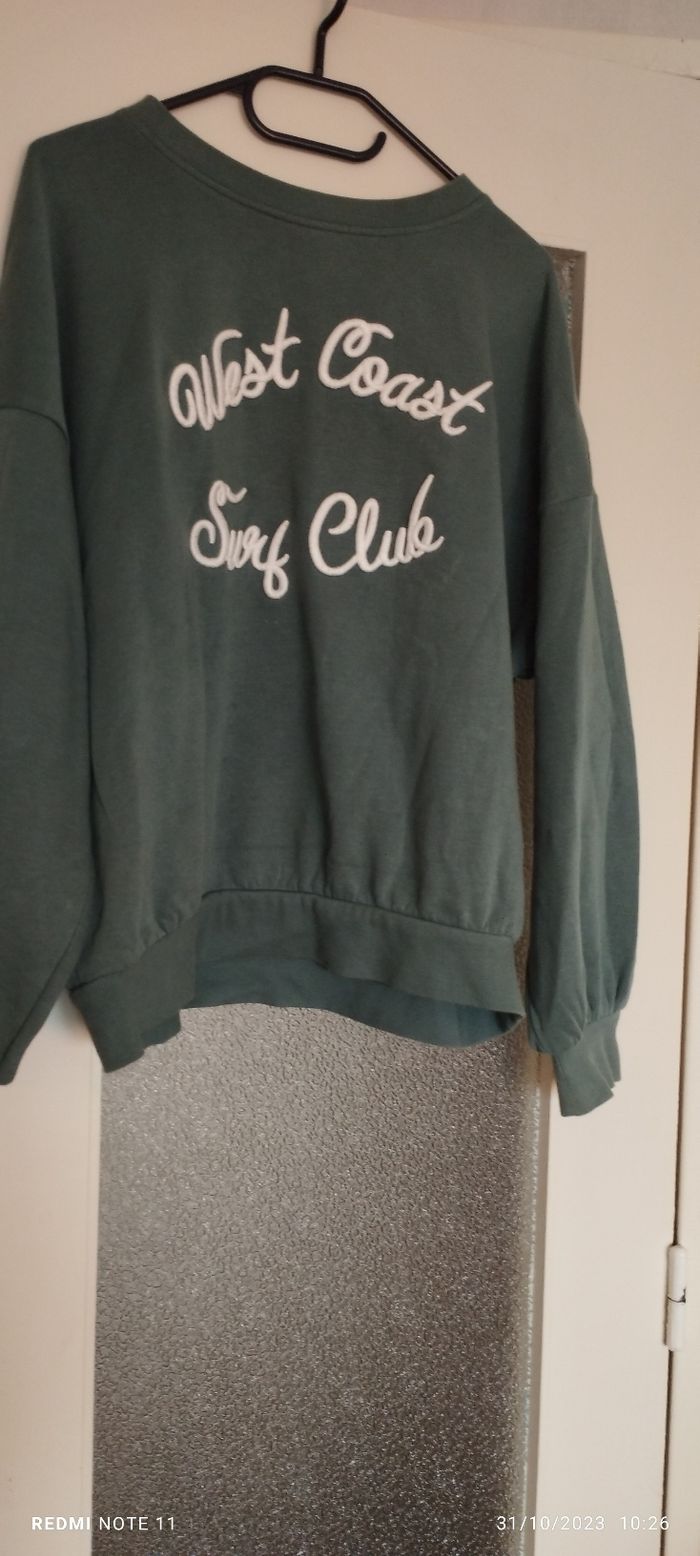 sweat - photo numéro 3