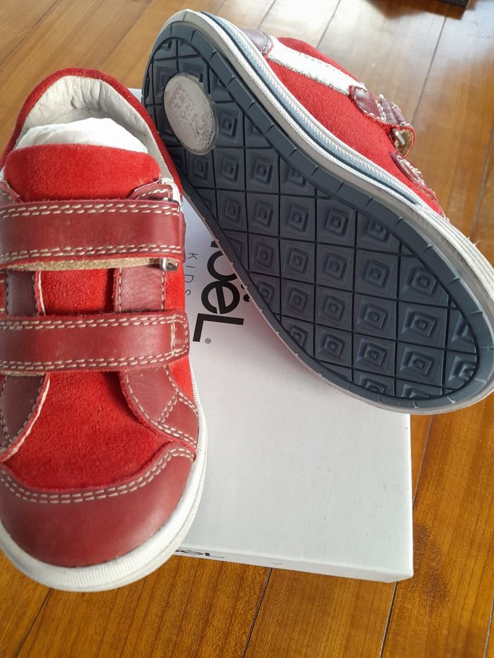 Chaussures NEUVES de marque NOËL - photo numéro 3
