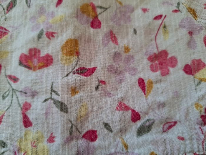 Blouse fleurie tao 18 mois - photo numéro 2