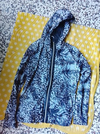 Veste a capuche  femme