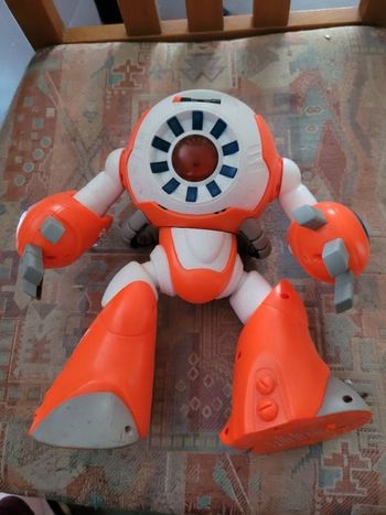 Ique robot intelligent