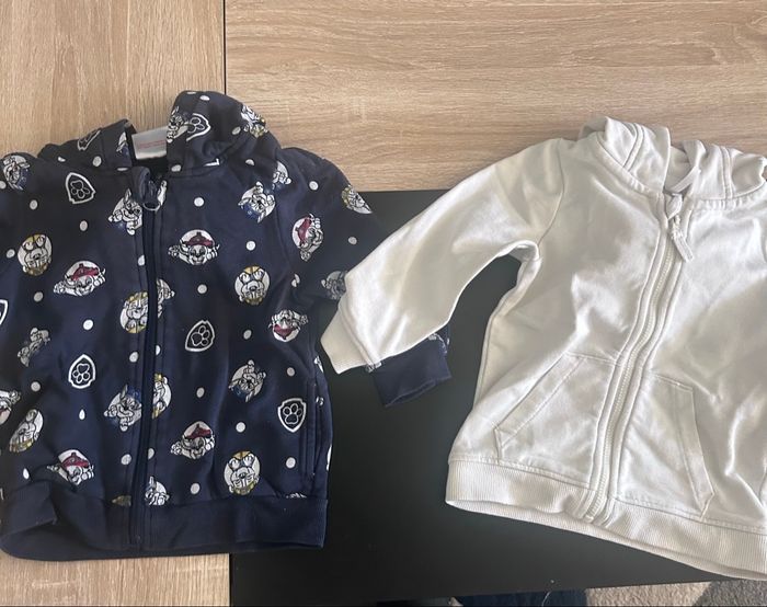 Je vends ce lot de vêtements pour garçon de 18 mois. - photo numéro 4