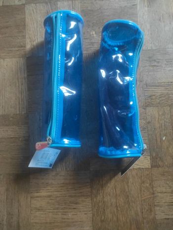 Lot 2 trousses neuves exacompta