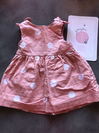 Robe 1 mois