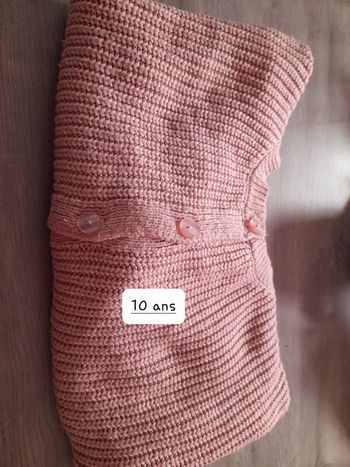 Lot vêtements fille taille 10 ans