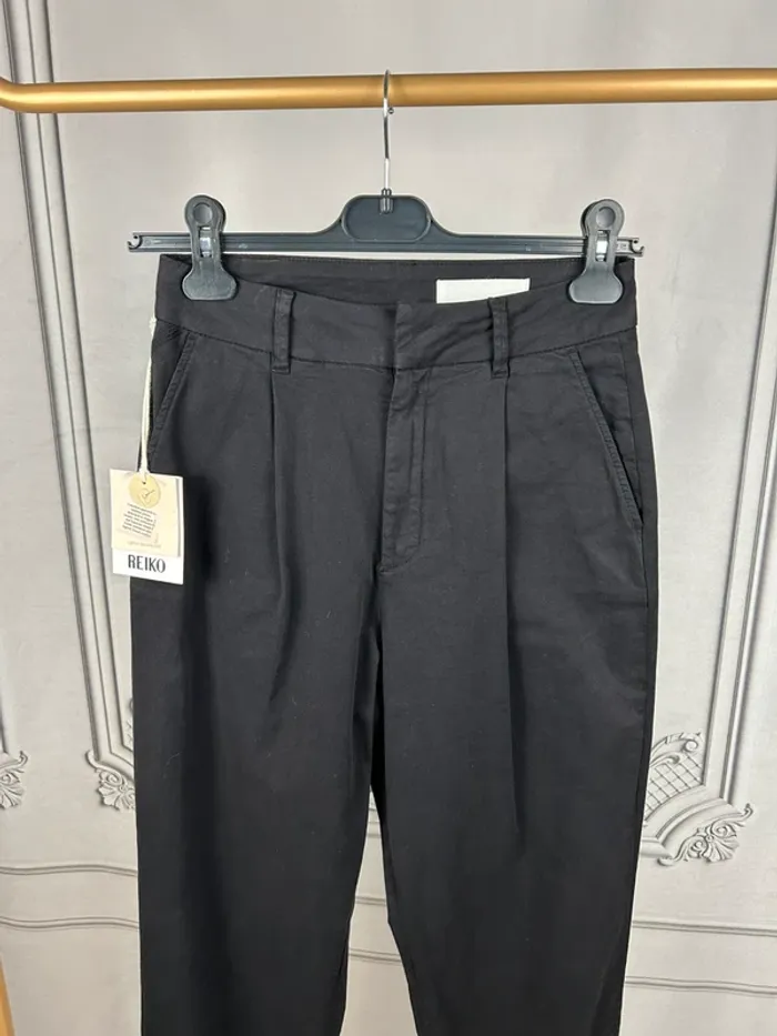 Pantalon Chino Reiko Taille haute Noir W25 Neuf - photo numéro 2