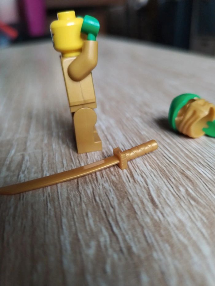 Lego ninjago minifig Llyod njo790 - photo numéro 7