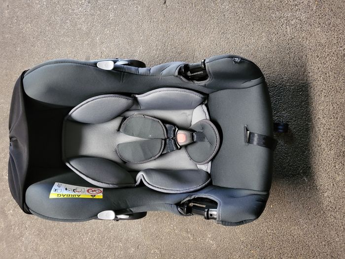 Poussette - photo numéro 2