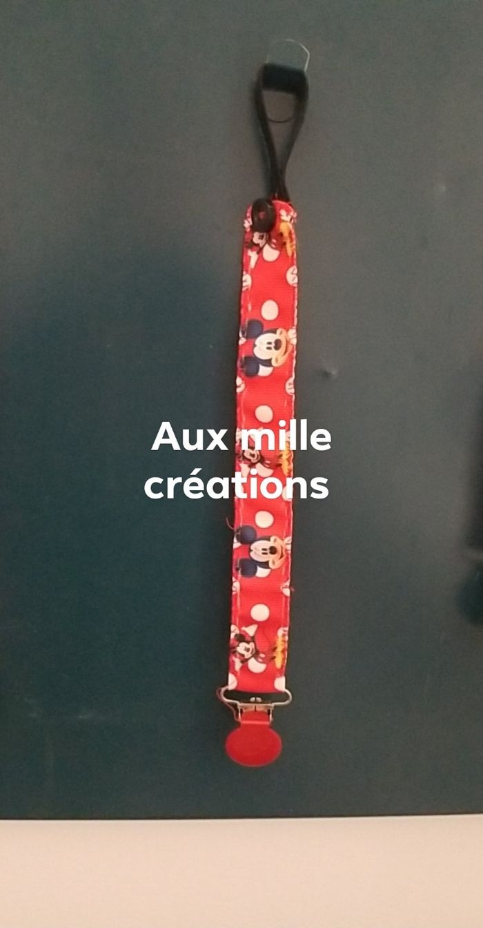 Attache bébé rouge - photo numéro 3