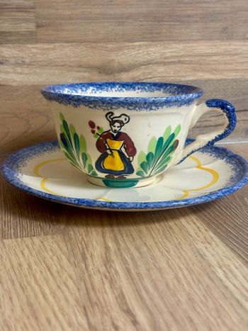 Tasse et sa soucoupe vintage Fougère