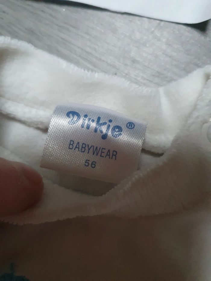 Pull 1mois 56cm - photo numéro 3