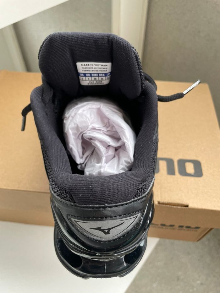 Basket mizuno import Japon - photo numéro 5