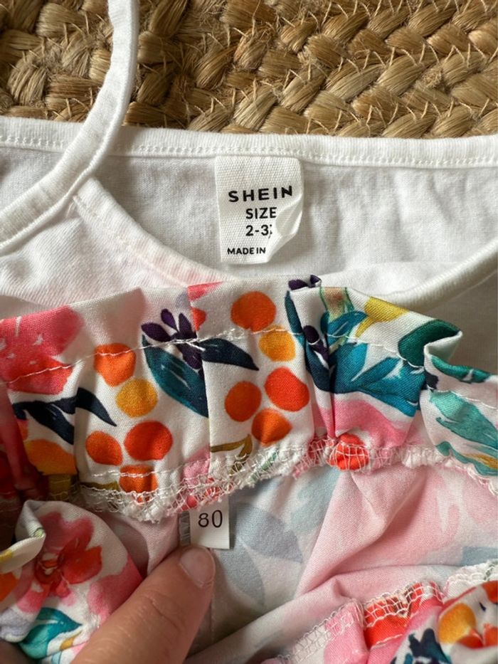 Tenue d’été - taille 24 mois - photo numéro 2
