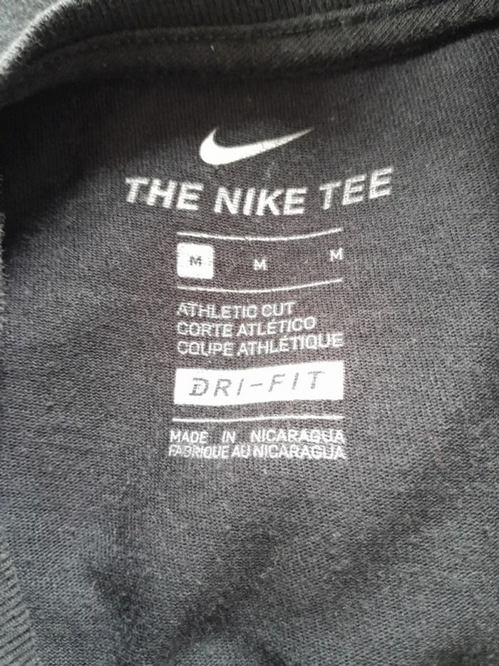 Tee shirt manche longue Nike coupe athlétique  dri fit - photo numéro 3