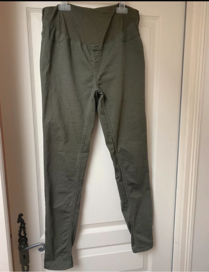Pantalon grossesse kaki