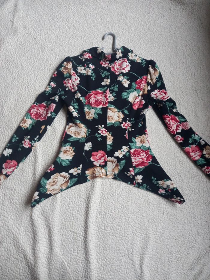 Veste/blazer fleurie - photo numéro 4