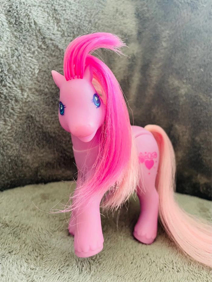 Mon petit poney vintage Sweet Berry - photo numéro 2