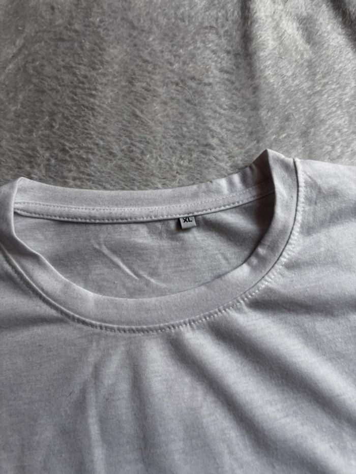 T-shirt taille xl - photo numéro 3