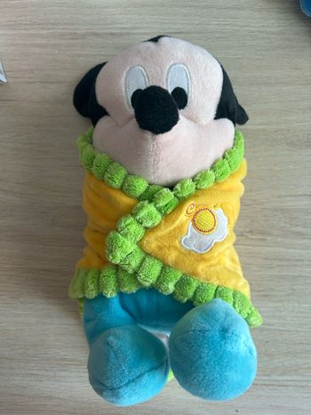 Peluche Mickey