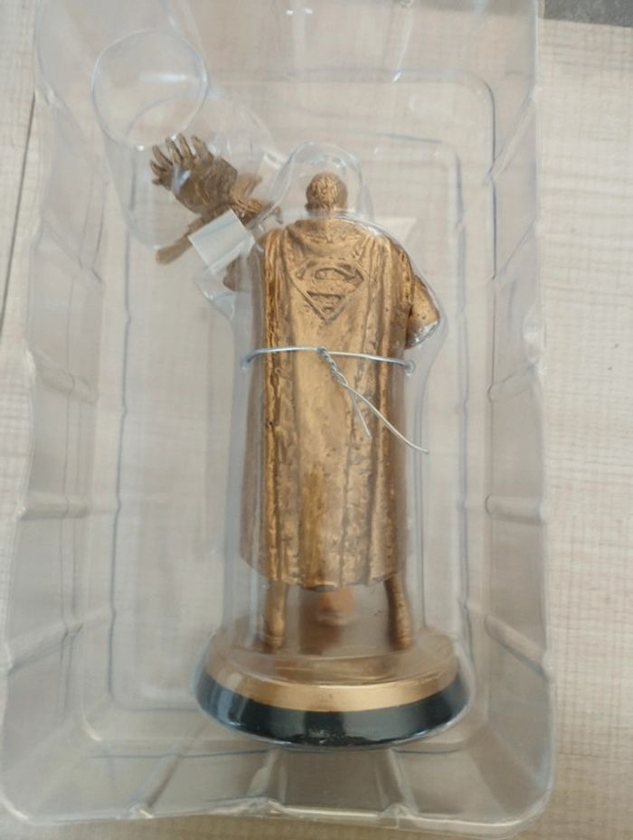 Figurine DC comics Superman centennial Park hors série en plomb - photo numéro 3