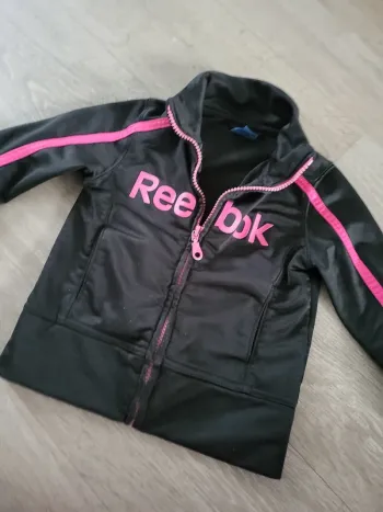 Gilet reebok taille 4 ans