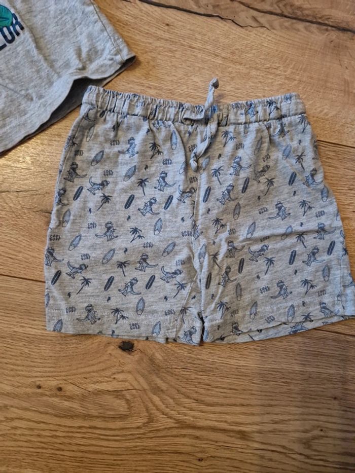 Ensemble tshirt short 3 ans - photo numéro 4