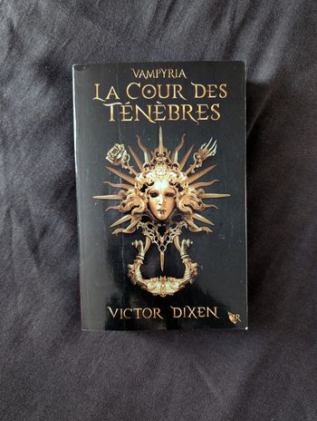 Vampyria tome 1 - la Cour des Ténèbres