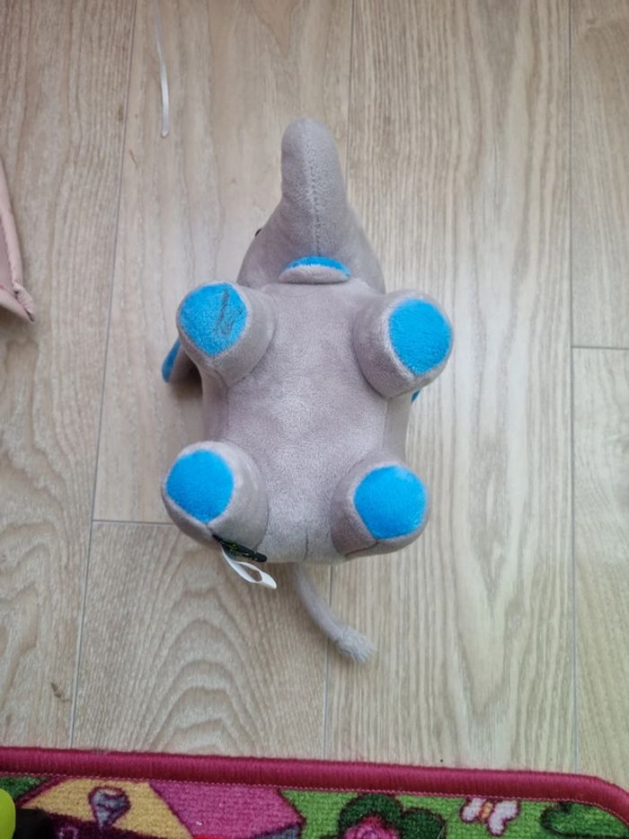 Éléphant en peluche - photo numéro 2
