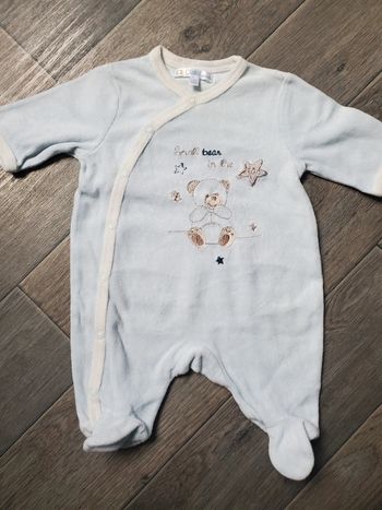 Pyjama velours taille 1 mois bon état Kitchoun